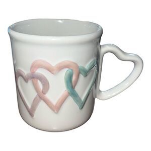 Mary Kay entwined hearts with heart handle mug